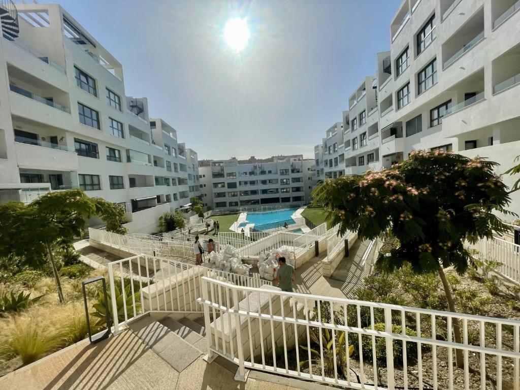 Estepona center, pool and beach