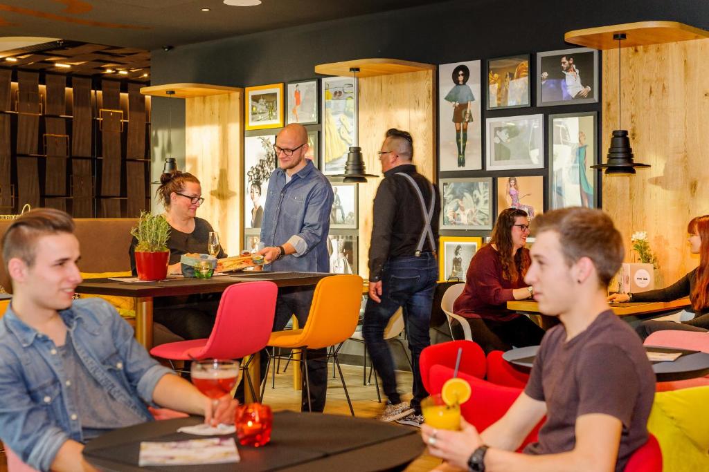 Hosté ubytování MERCURE Hotel Berlin Wittenbergplatz