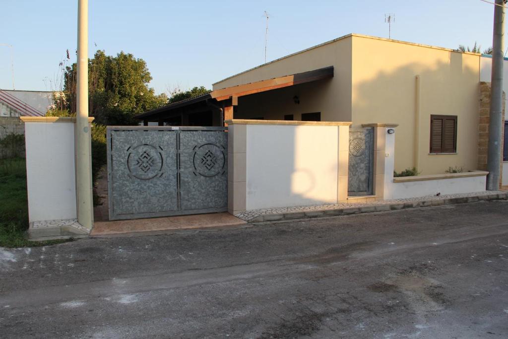 Budova, kde se vila nachází