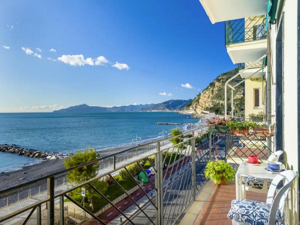 Vedi O Mare Quant E Bello Sestri Levante Updated 21 Prices