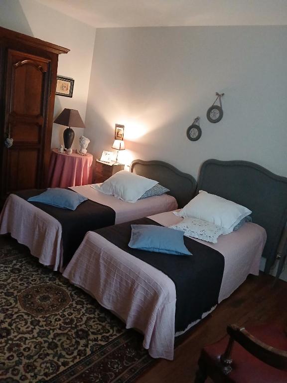 Chambres D'hôtes Au Gré Du Temps - Vierpersoonskamer Met Bad