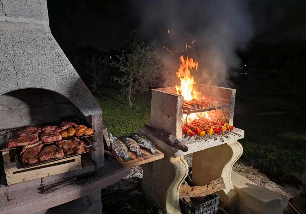 Feudo Mallav B&B Noto - Roulotte
