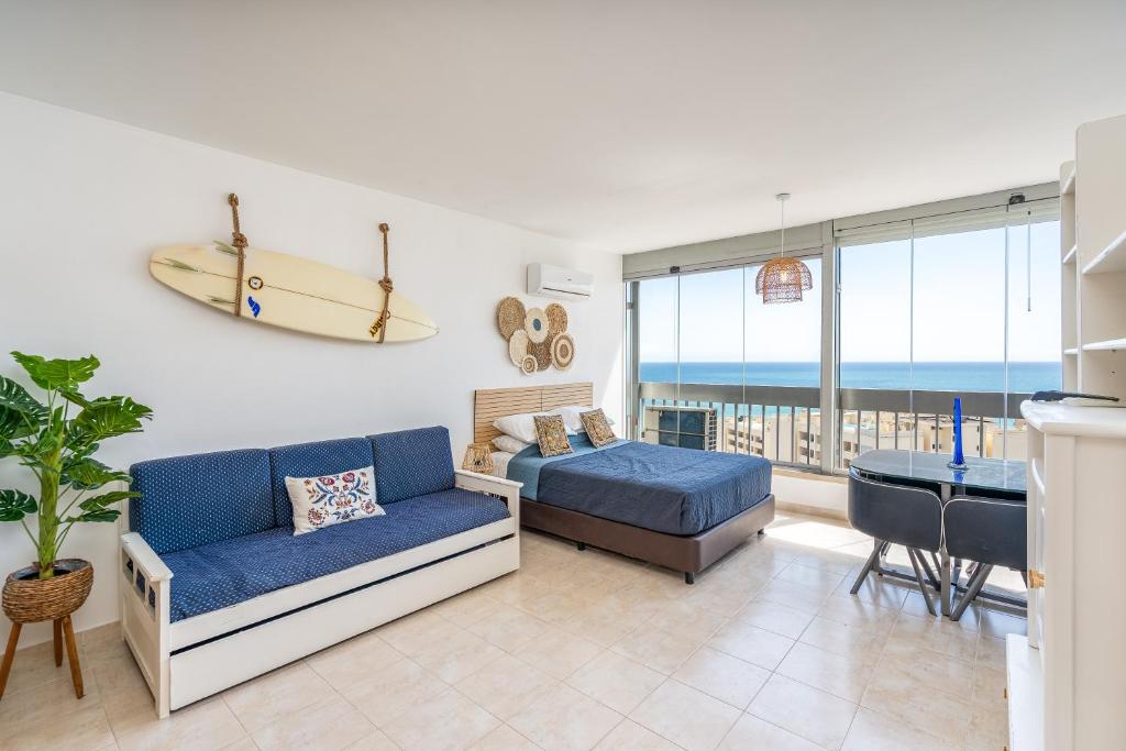 Modern Beach Apartment
