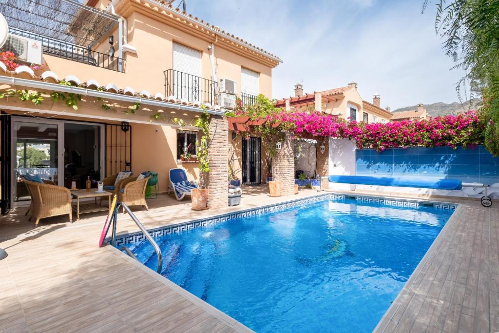 Villa Aljamar Burriana Beach Nerja