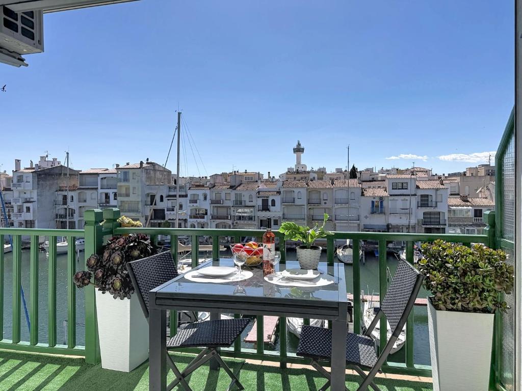 Apartment Port Ducal-3 by Interhome