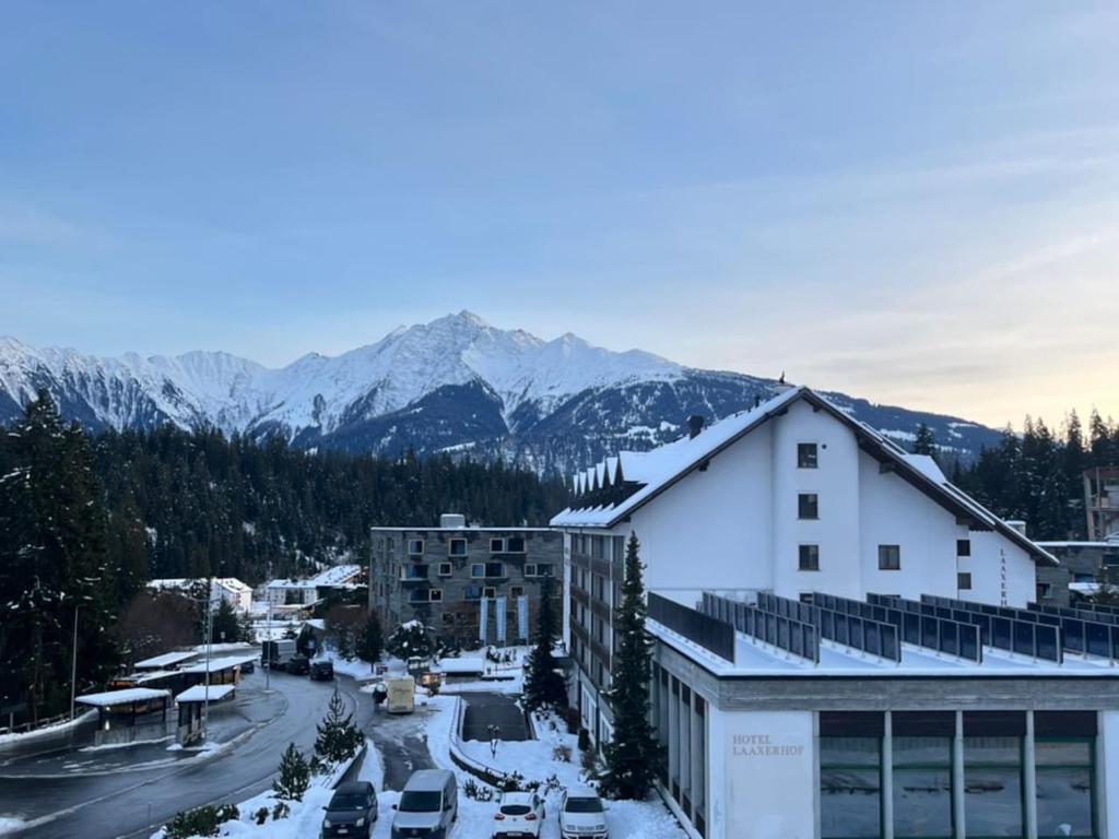 Vintage Laax Apartment near Cable Car