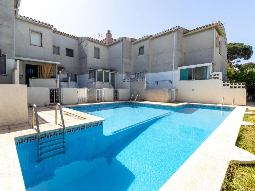 Holiday Home Leonor by Interhome