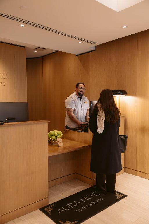 Aura Hotel Times Square photo