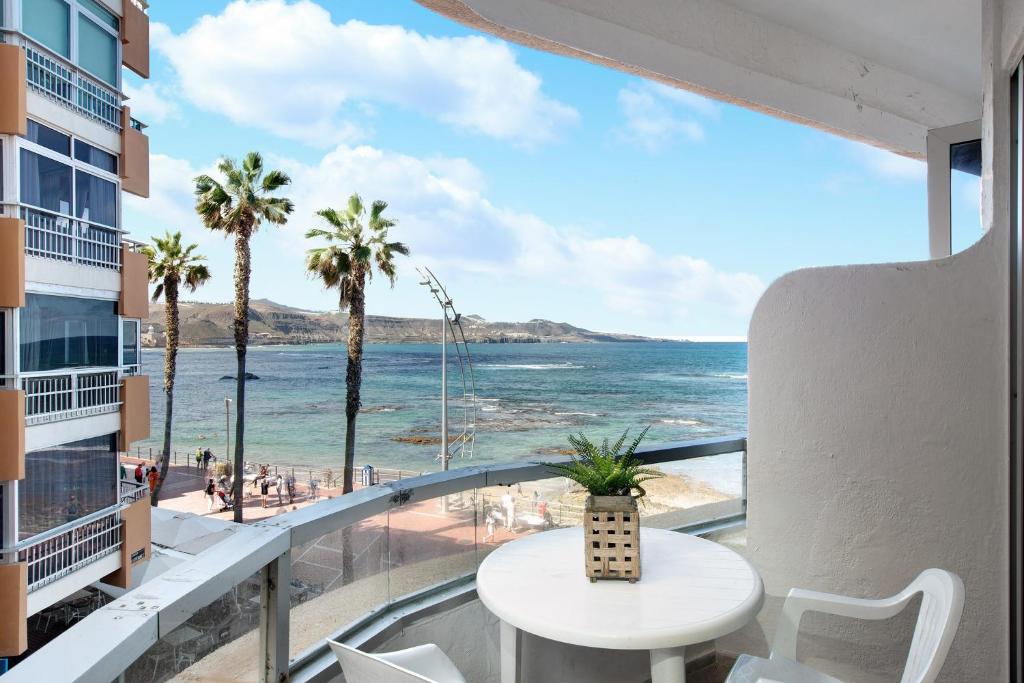 Apartamento frente al mar 308