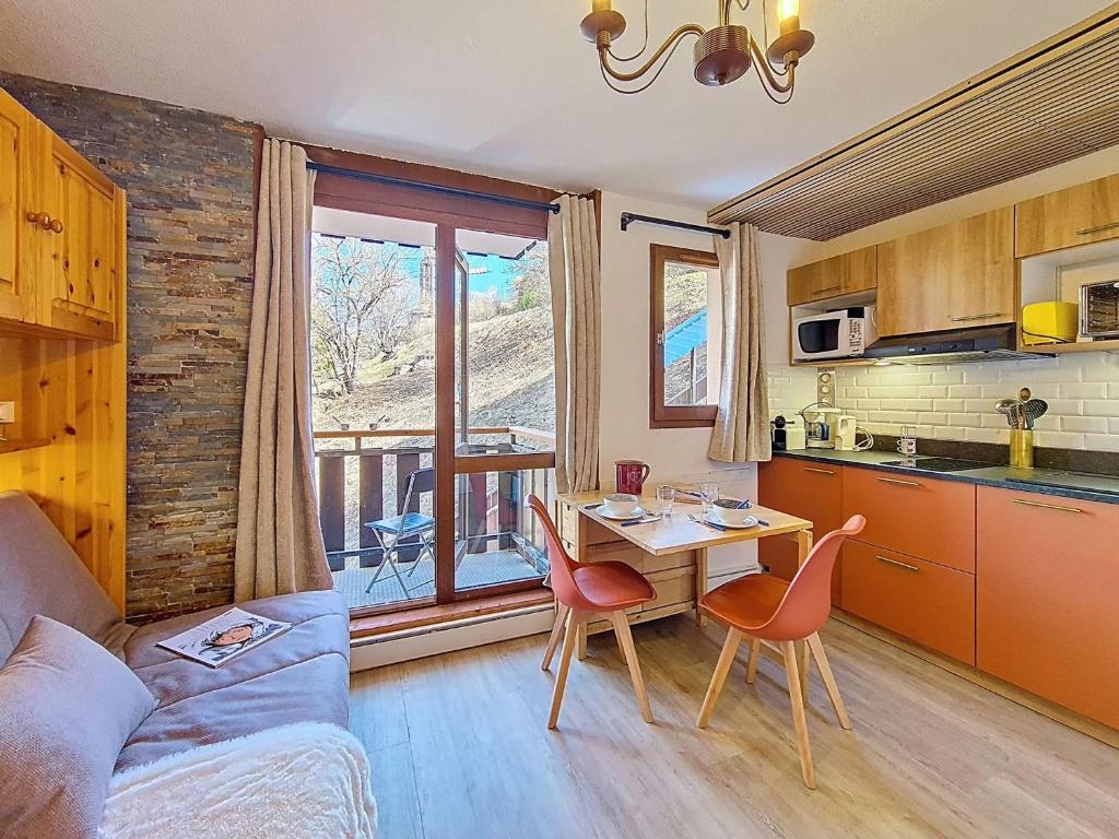Studio classique avec coin montagne, balcon et animaux admis - FR-1-344-1164