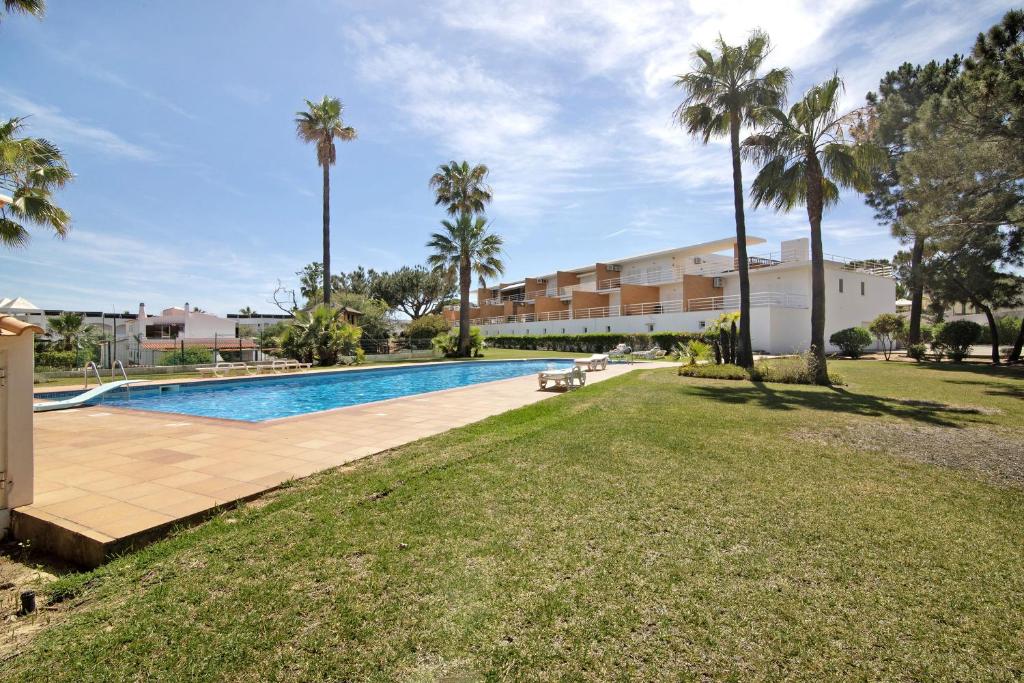 Yara Beach Apartments with Terrace - Housity