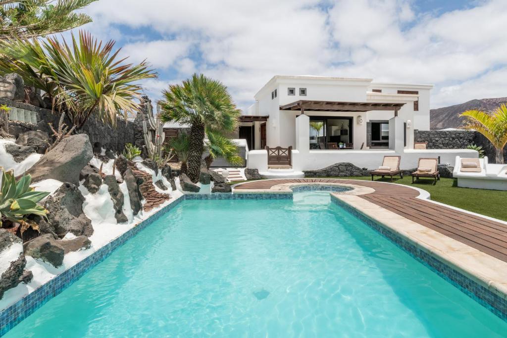 Villa Faro Park with private pool