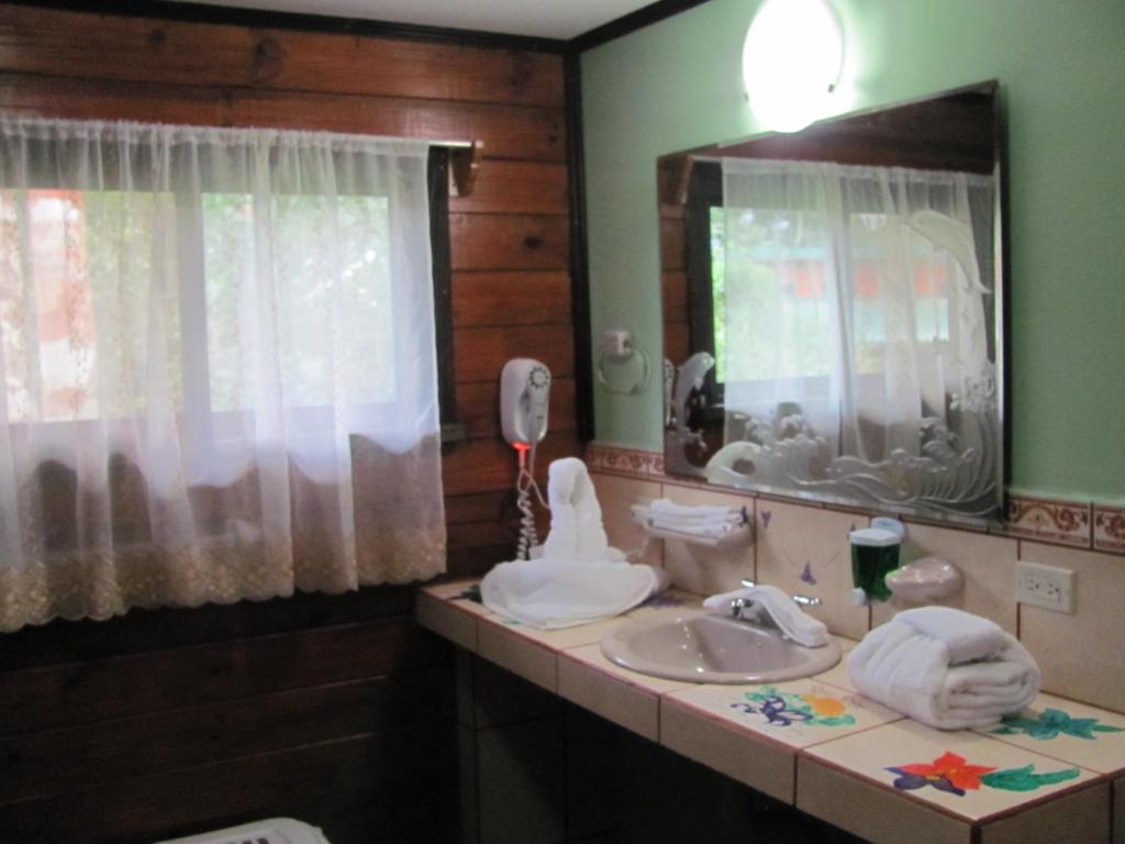 Blue River Resort & Hot Springs photo