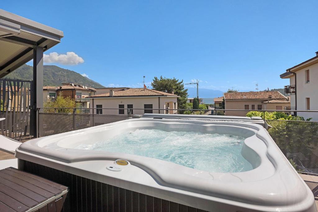Villa Donne del Lago Valentina