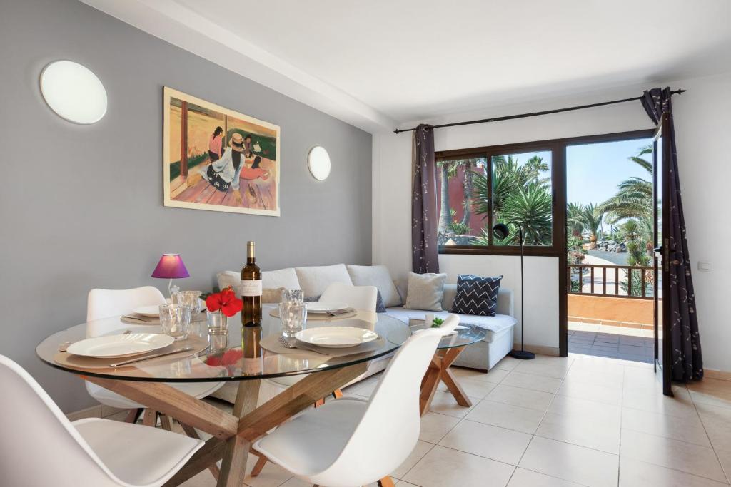 Oasis Royal E204