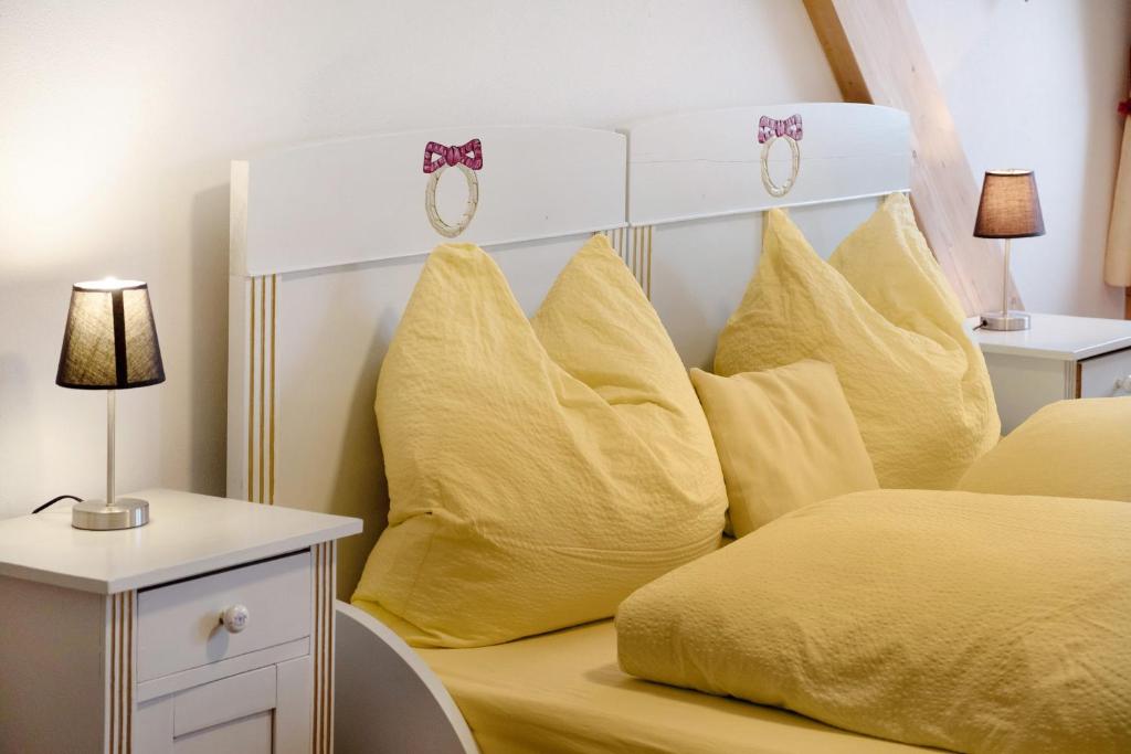 Gästehaus Krone - One-Bedroom Apartment With Garden View
