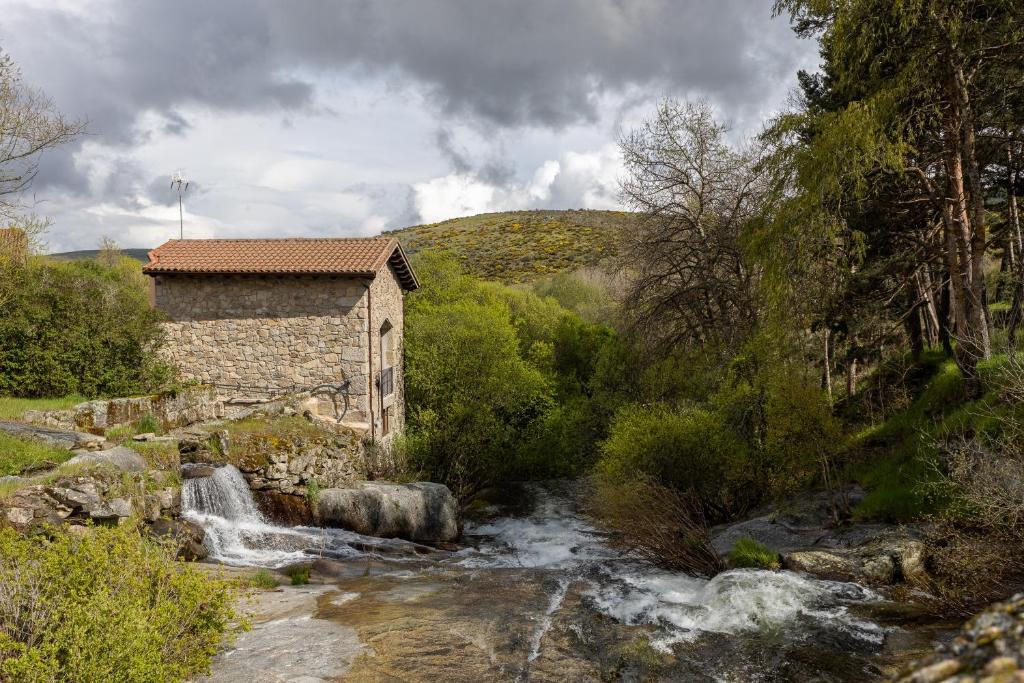 Molino Navarenas - Double Room With Mountain View
