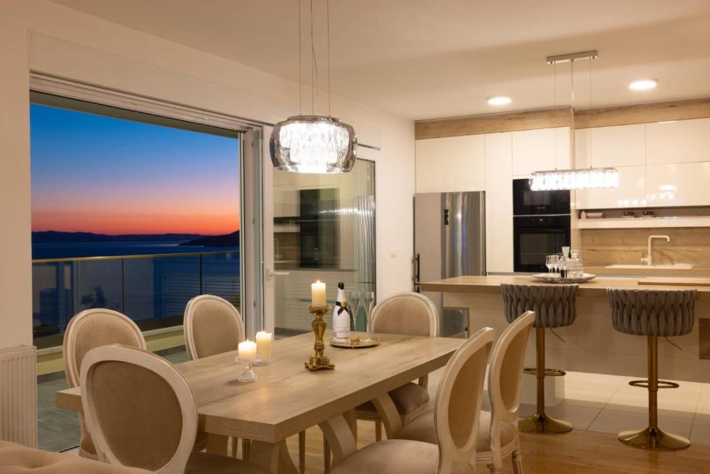 Penthouse Nikola
