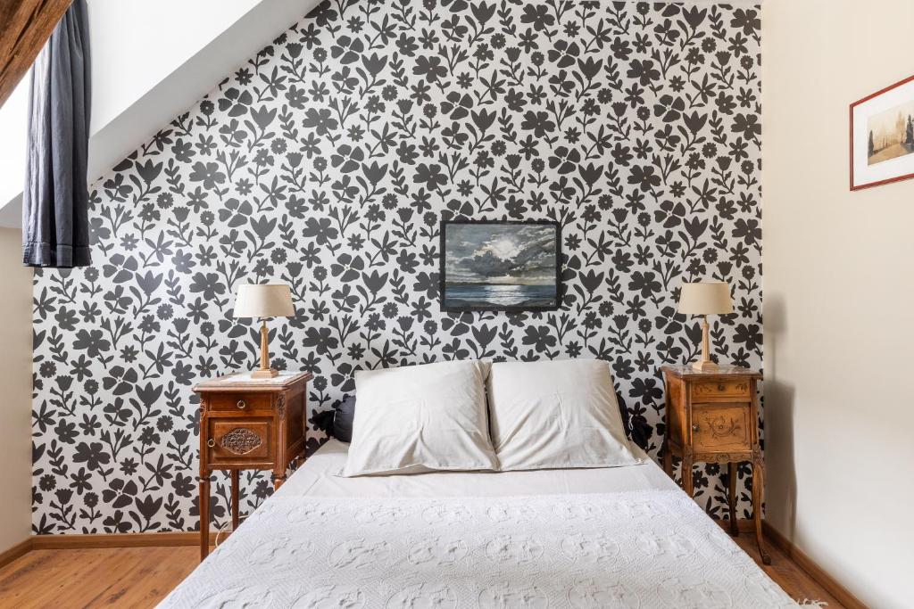 Le Logis de Cléré - Quadruple Room With Shower