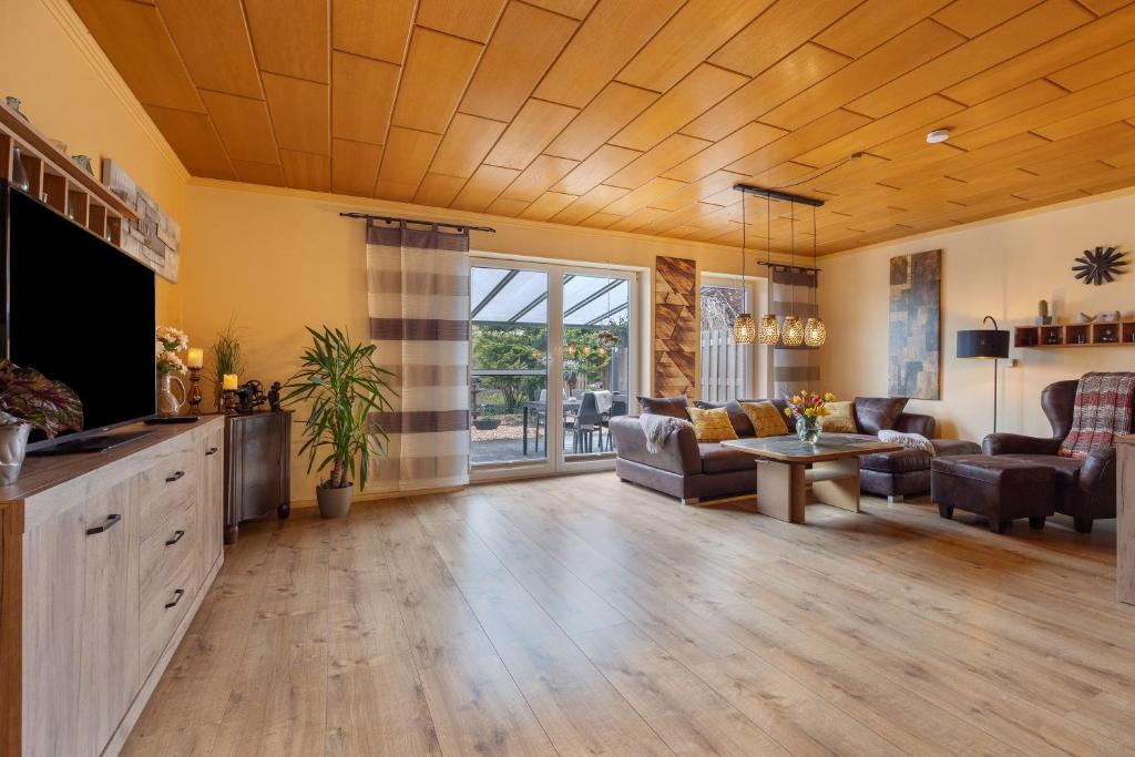 Ferienhaus Am Waldrand - Two-Bedroom House