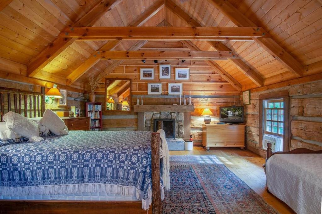 Aunt Babbies Cabin - Housity
