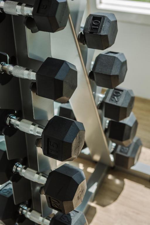Fitness centrum a/nebo fitness zařízení v ubytování The Bloc Hotel Phuket - SHA Extra Plus