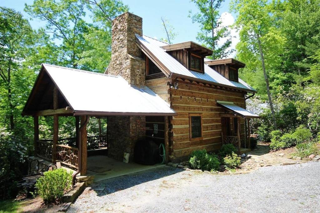 Sarah`s Cabin - Housity