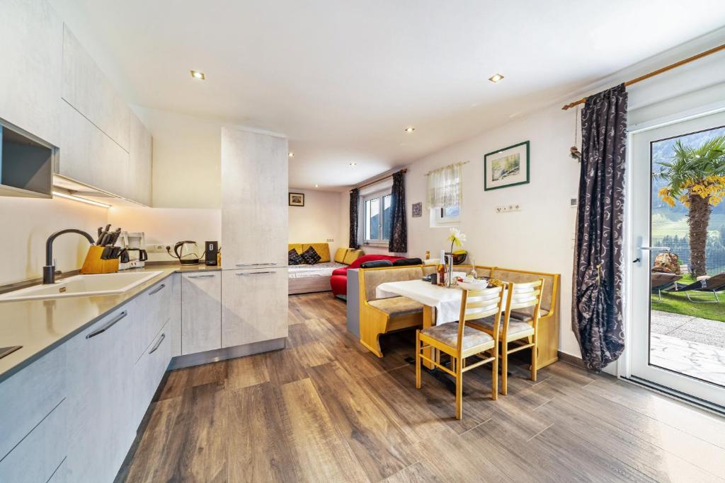 Haus Reimon Apt Monika