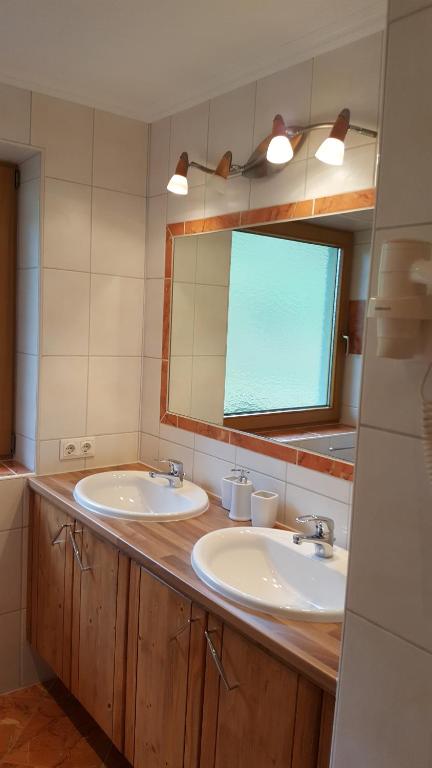Kúpeľňa v ubytovaní Apart Tiefenbach
