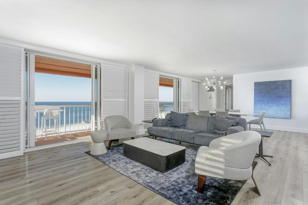 Perdido Beach Resort - 