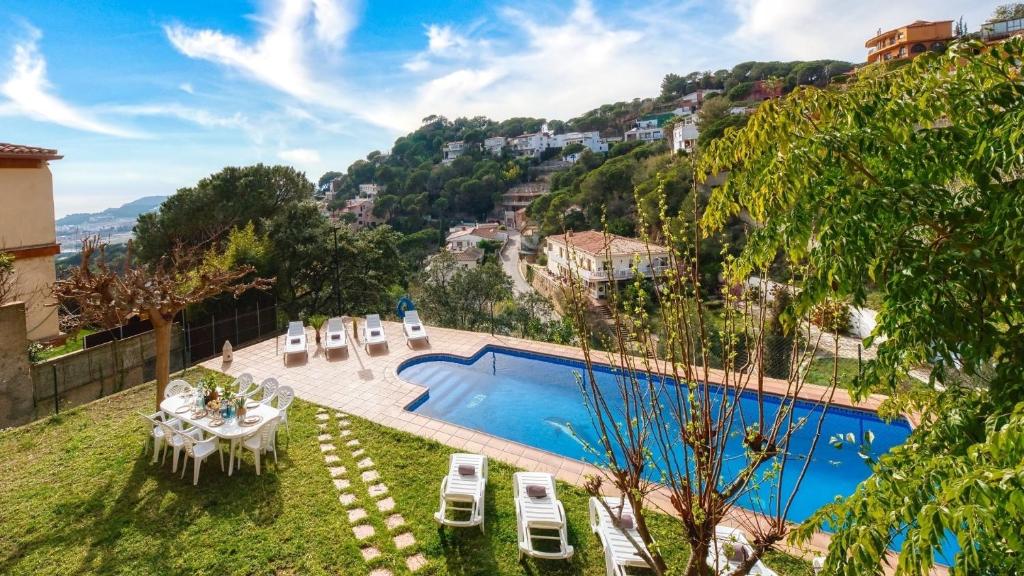 Costacabana - Villa Marysol