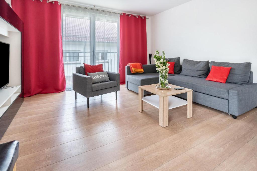 Ferienwohnungen Bella Natura - Two-Bedroom Deluxe Apartment With Balcony