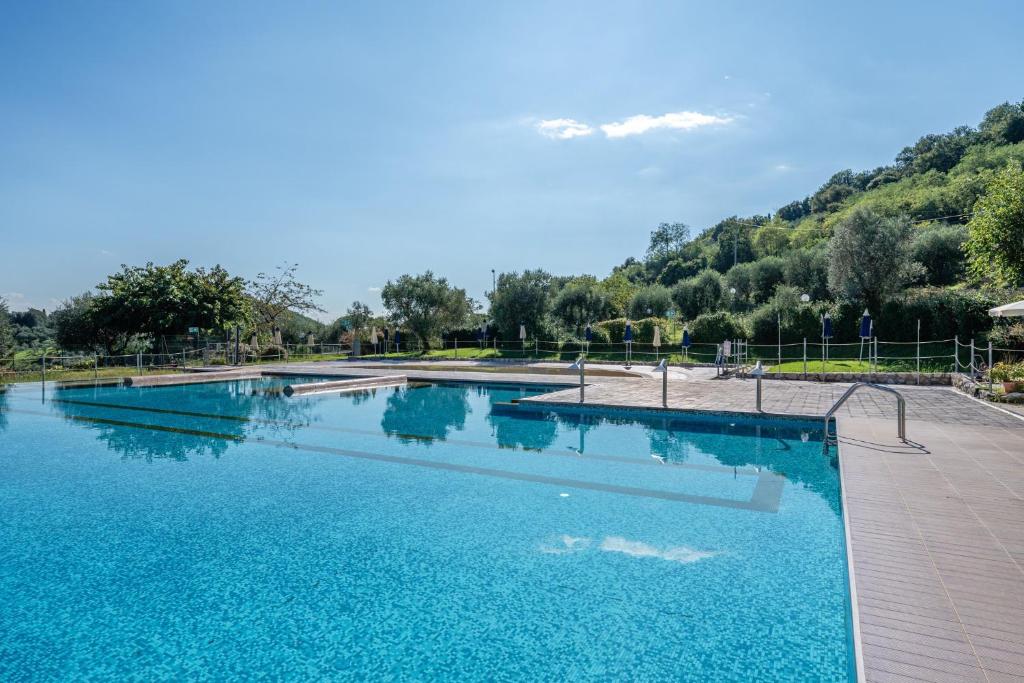 Camping Belsito - Casa Con 2 Camere Da Letto