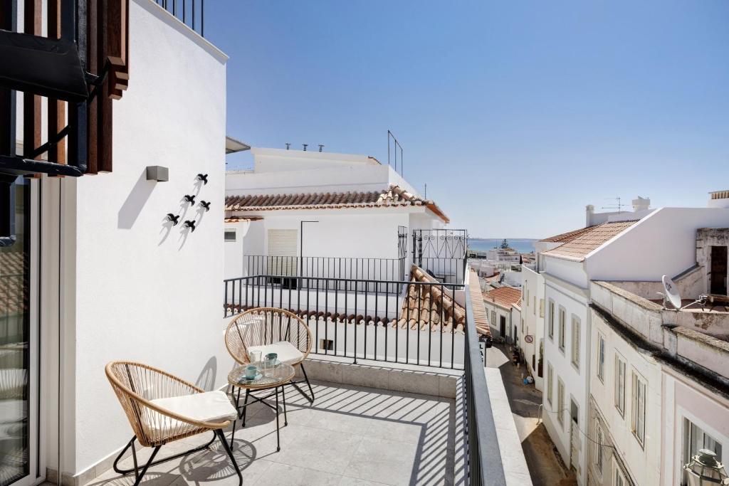 Old Town Apartments Sea View