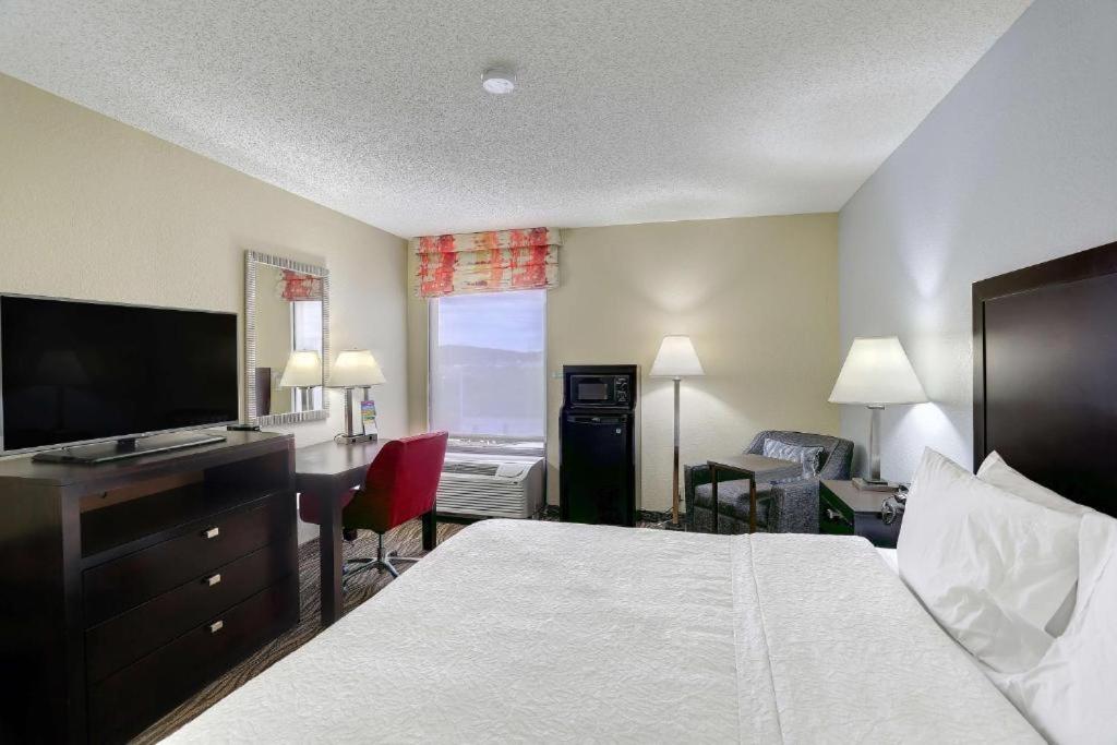 The Antioch Inn photo