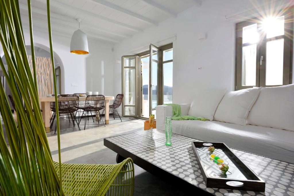 Posezení v ubytování Mykonos Ark Villas
