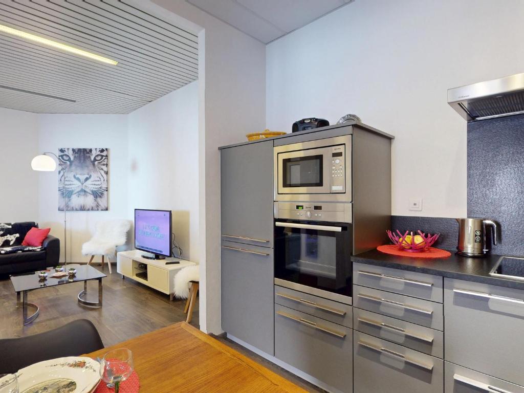 Appartement Rénové, 3 Ch. avec Parking Privé, Hyper-Centre Colmar - FR-1-744-36 – photo 21