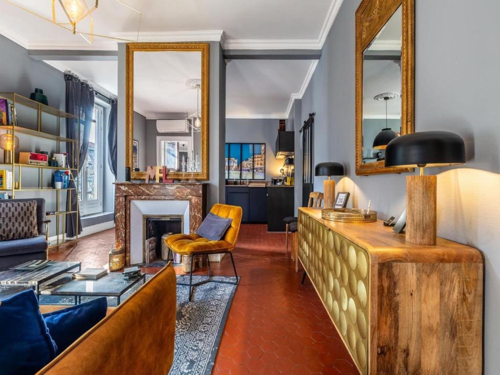 Stylish Montpellier Apartment for 4