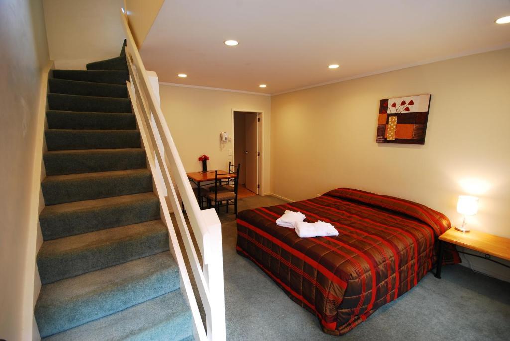 Baden Lodge Motel - PRIVATE SPA Bath - Resim 19