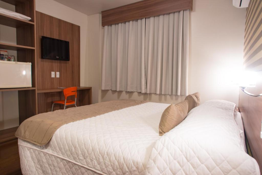  Hotel Continental Business - 200 metros do Complexo Hospitalar Santa Casa