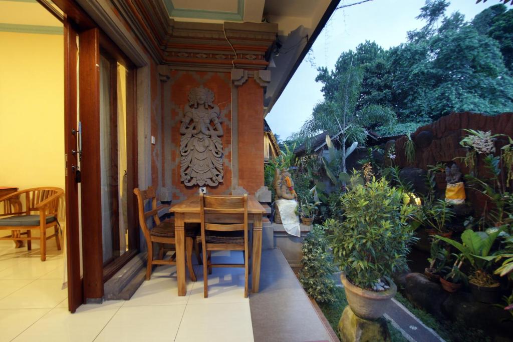 Zahrada ubytování Loris Homestay