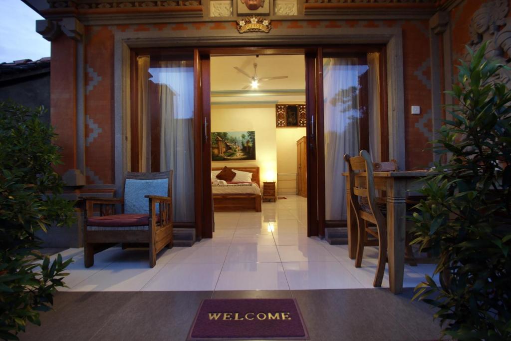 Exteriér nebo vchod ubytování Loris Homestay