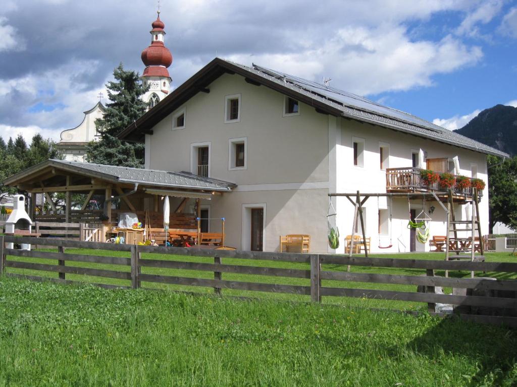 Budova, v ktorej sa apartmán nachádza