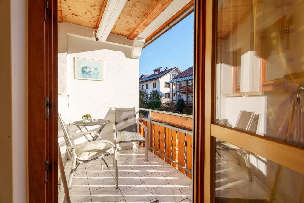 Pension Haus Rose - Superior Appartement Met 1 Slaapkamer En Balkon