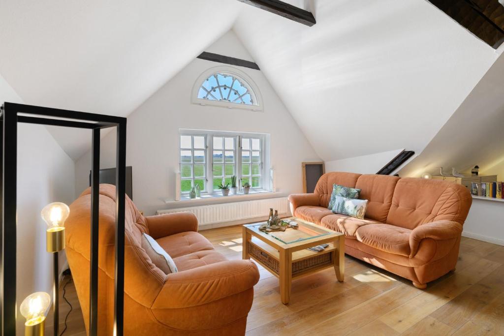 Knutzenswarft - Leuchtturm - Two-Bedroom Deluxe Apartment With Garden View