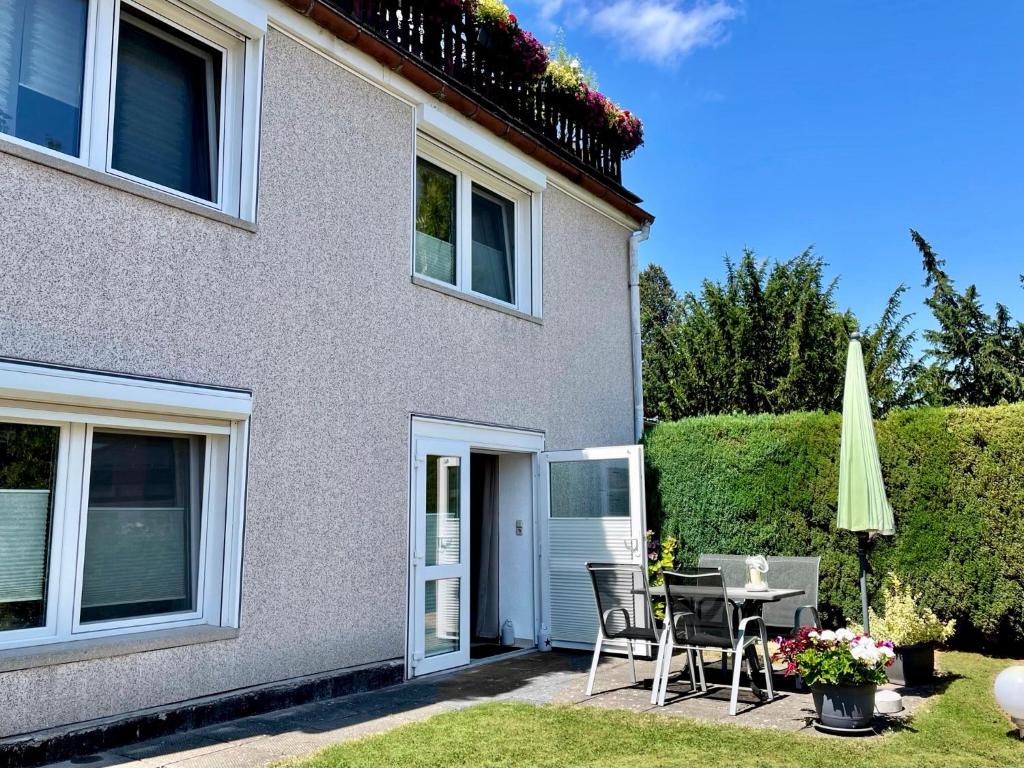 Ferienwohnung Beyer Friedrichroda - Apartamento De Un Dormitorio Con Jardín