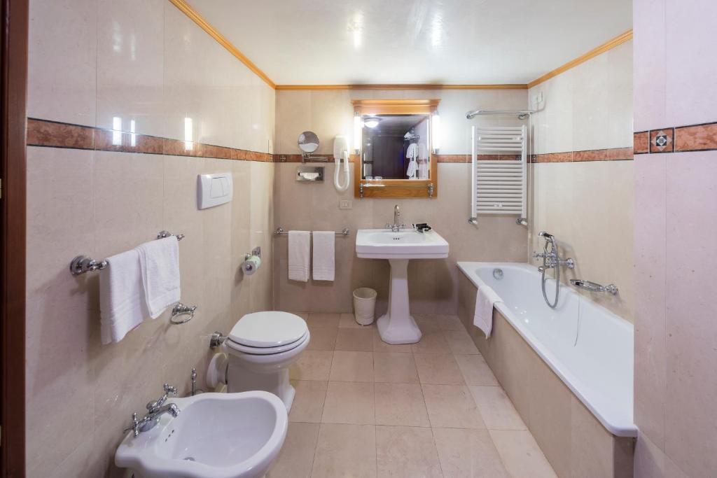 All’Angelo Art Hotel - Resim 45