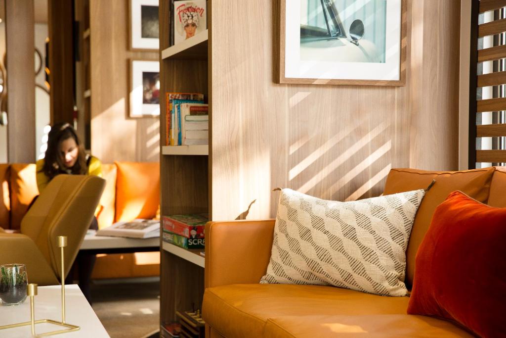 Hôtel Eiffel Turenne - Resim 19