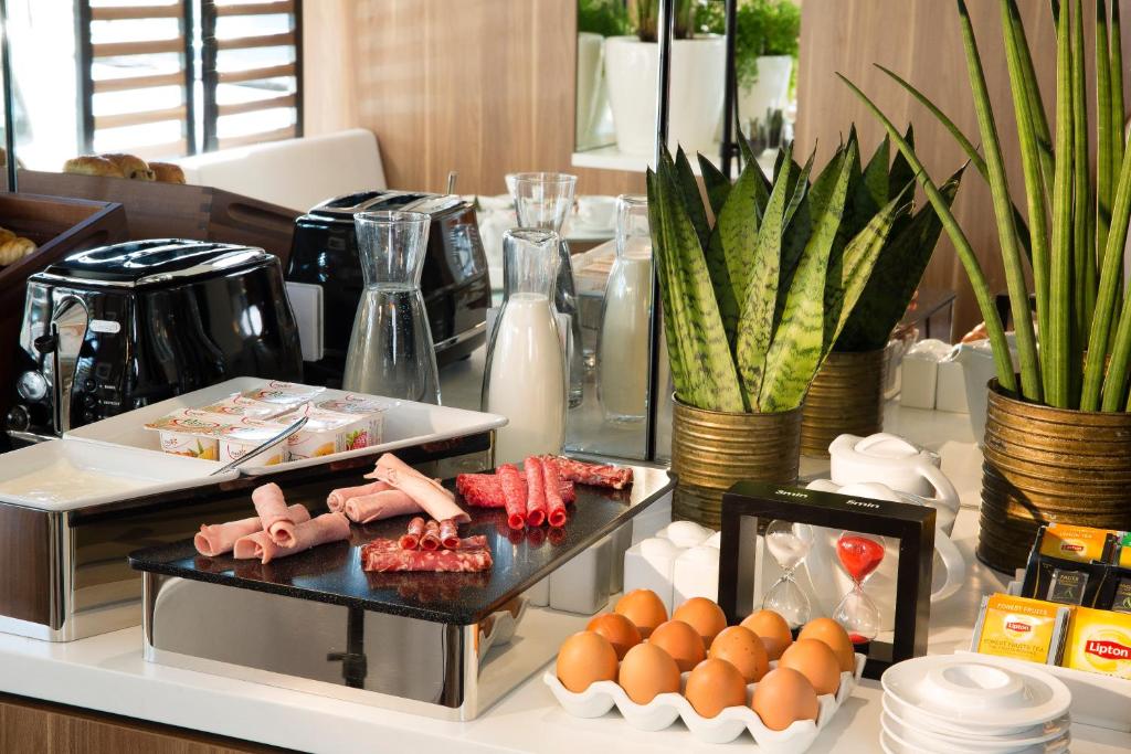 Hôtel Eiffel Turenne - Resim 28