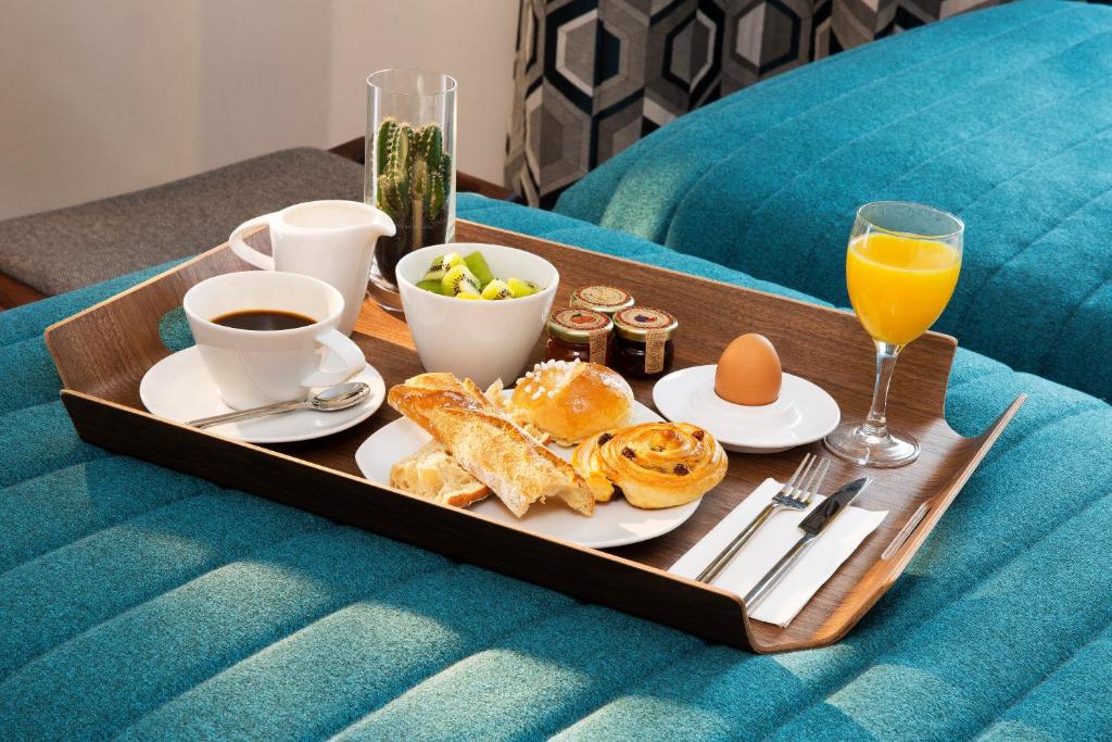 Hôtel Eiffel Turenne - Resim 26